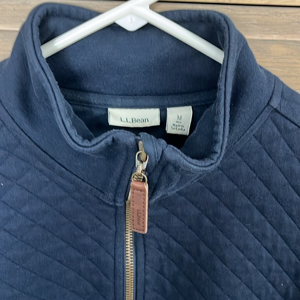LL Bean Women’s Quilted Quarter Zip Pullover - Picture 3 of 6